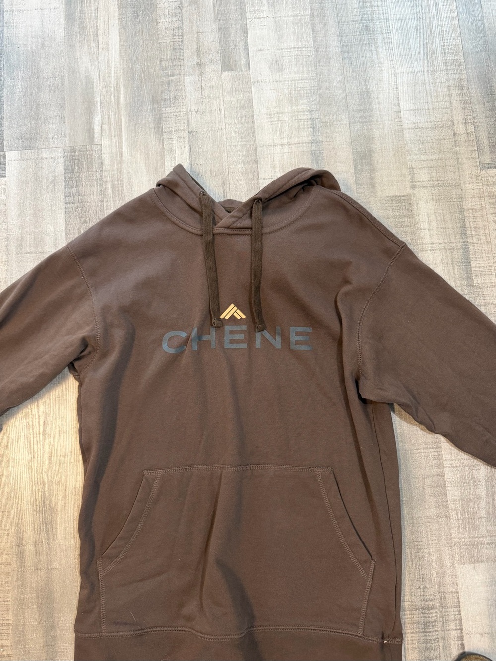 Chêne Gear Delta Hoodie Men’s S Sudan Brown Logo Hunting Pullover Sweatshirt